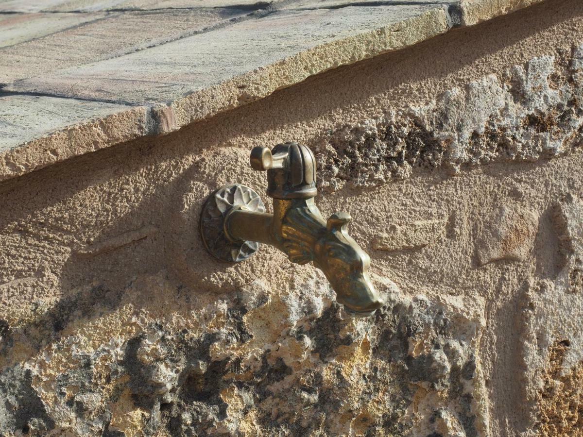 クストナーチ Antico Casale Sul Mareヴィラ エクステリア 写真